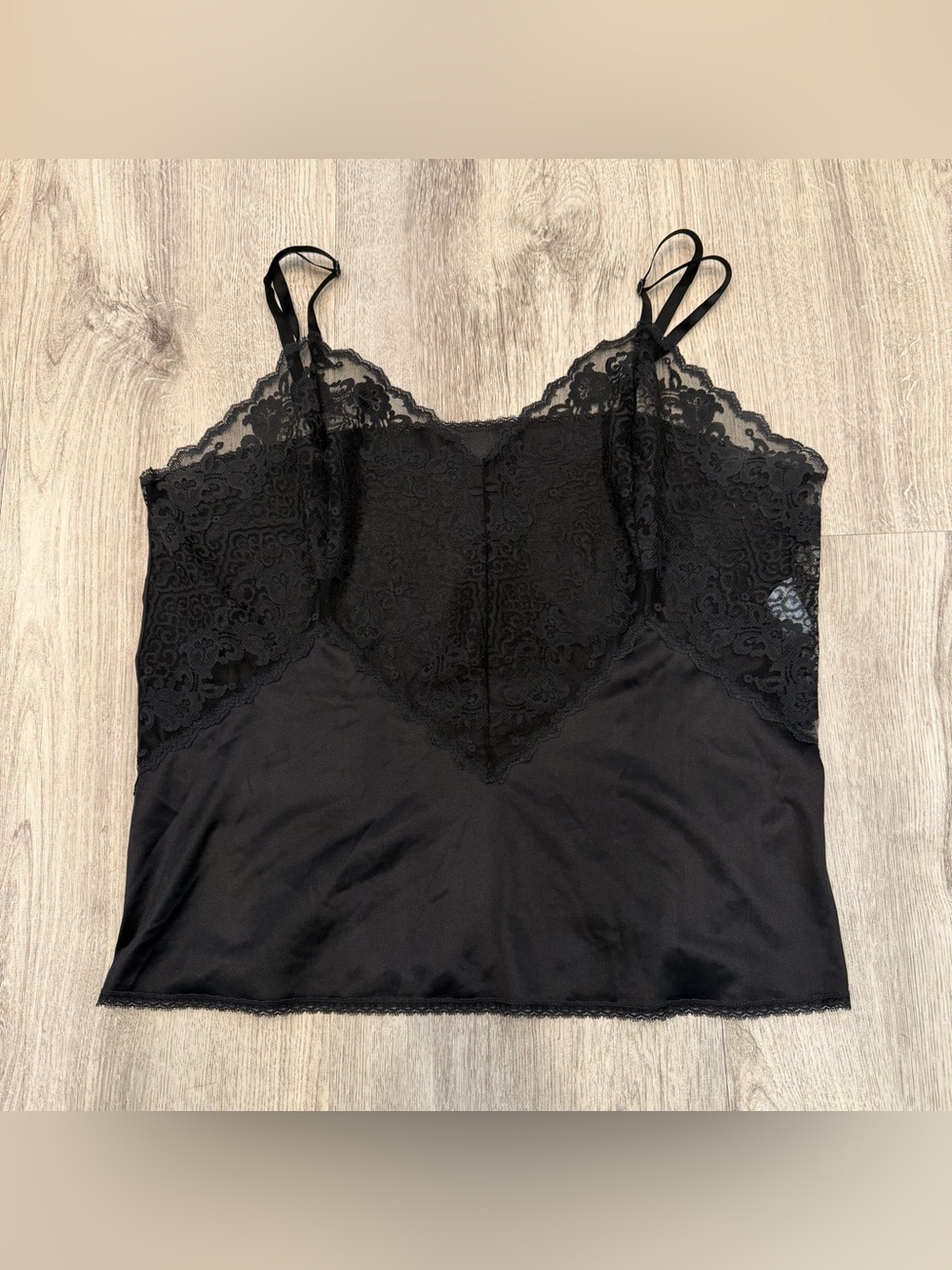 Vanity Fair Black Satin Lace Cami Tank Adjustable Straps Size 36